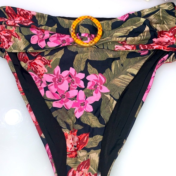 Beach Riot Rita Top and Halle Bottom